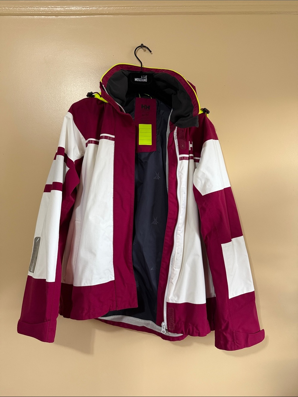 Helly Hansen Burgundy & White Colorblock Ski Jacket with Hood